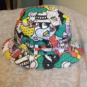 Reversible Staple X Steve Harrington bucket hat